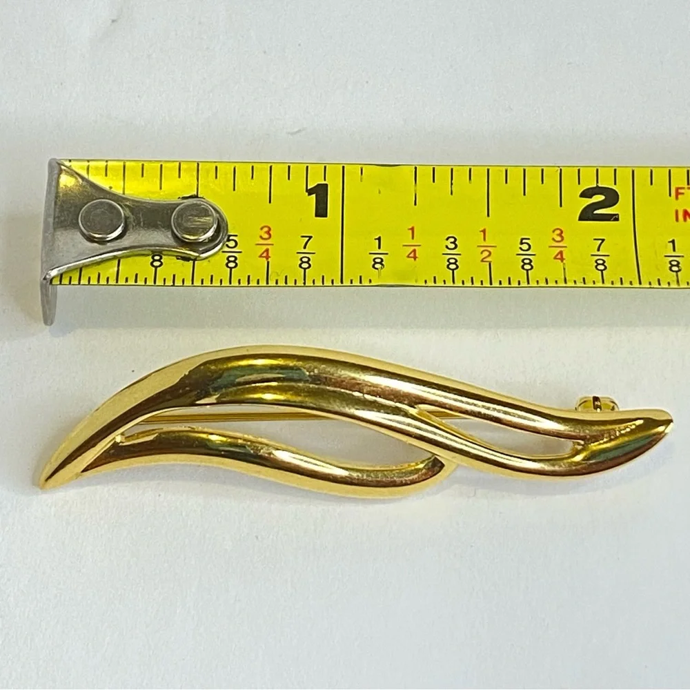 Monet vintage gold